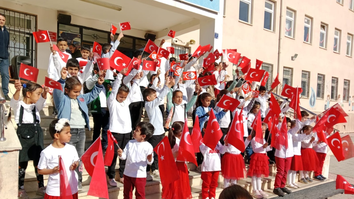 29 EKİM CUMHURİYET BAYRAMI OKULUMUZDA COŞKUYLA KUTLANDI